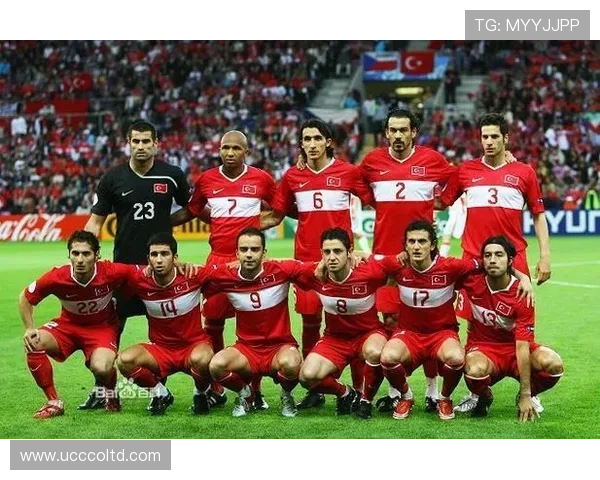 土耳其足球界的魅力代表他是谁让球迷为之疯狂 土耳其足球界的魅力代表他是谁让球迷为之疯狂