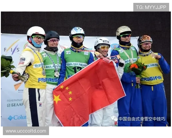 重庆羽毛球队在世界杯中的精彩配合表现分析与点评