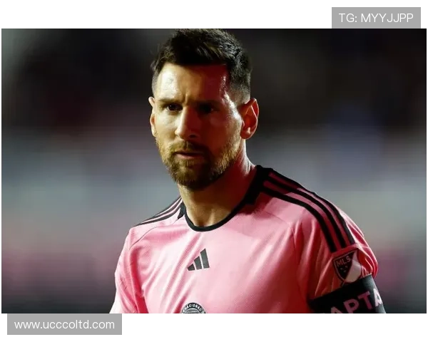 足球场上的旋律与节奏足球明星们的音乐梦想与激情之旅